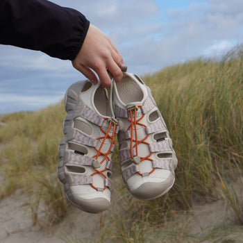 Sandal fra Keen - Lys beige
