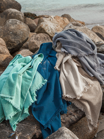 Sandfarvet Badehåndklæde